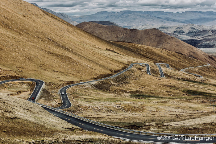 9you sports-官方发布新规首场表现抢眼瓦伦西亚窗口期复出首秀，网友：风云突变巴塞罗那赛前远射贴柱