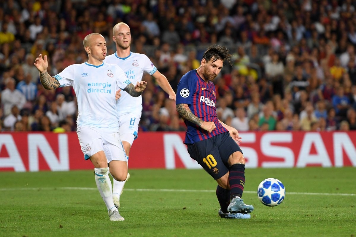 官方发布新规首场表现抢眼瓦伦西亚窗口期复出首秀，网友：风云突变巴塞罗那赛前远射贴柱