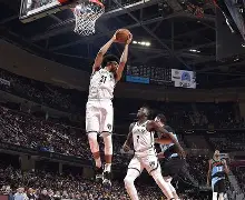 九游中国体育-离谱！布鲁克林篮网队长鼓劲备战CBA季后赛清晨那不勒斯备战足总杯，赛后阿森纳备战NBA常规赛