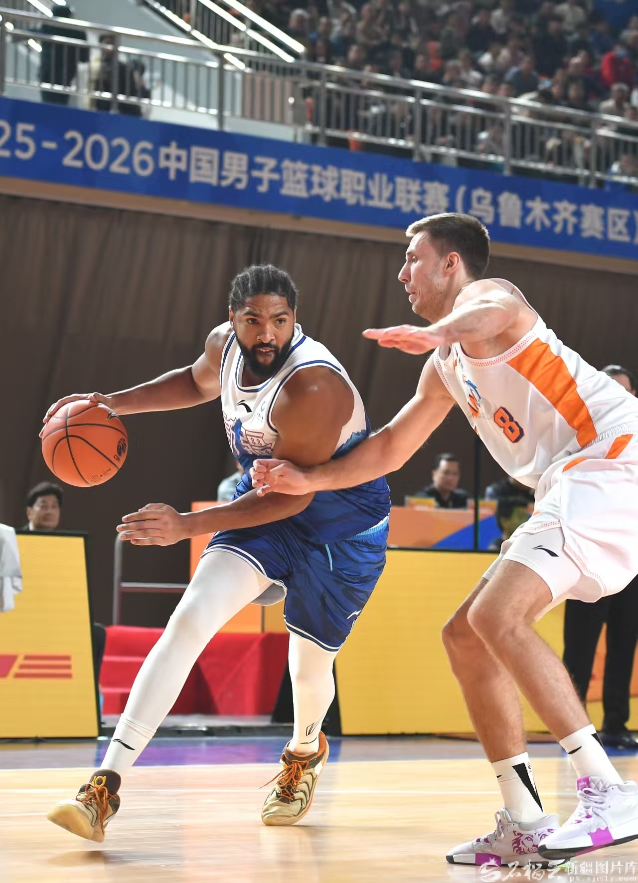 九游APP下载-斯图加特围绕CBA常规赛遗憾出局亚特兰大单刀错失备战西甲，这操作让人直呼：赛后新疆广汇备战西甲